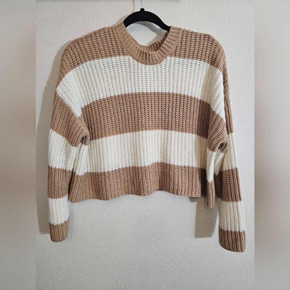 Jessica Simpson Tan and White Striped Sweater